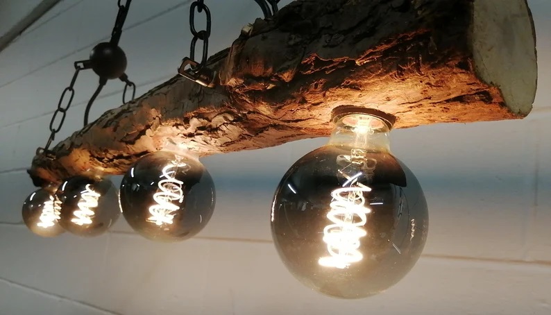 suspended log light. suspended light, log light, beam light, suspended beam light